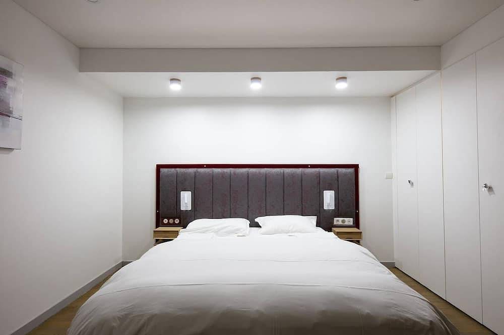 Marais - Elegant in Old Paris in 3rd Arrondissement, Parigi