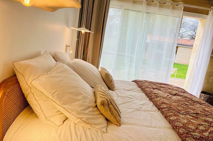 Gîte pour 2 personnes à Tizac-de-Curton - 4