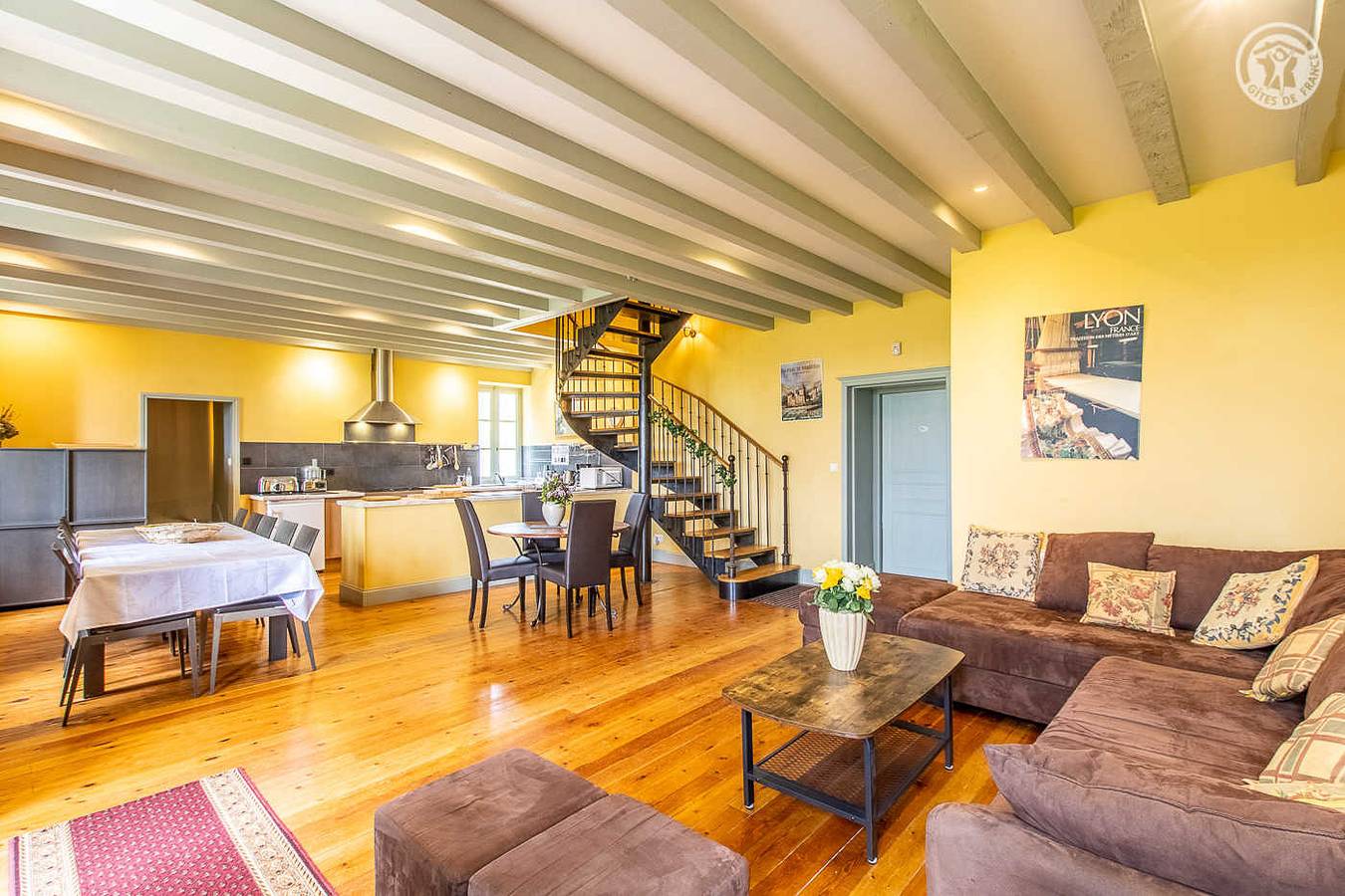 Gîte für 12 Personen mit Pool in Cluny, Mâcon und Umgebung