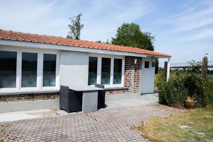 Gîte pour 2 personnes, avec jardin ainsi que vue et vue sur le lac dans Westouter - 3
