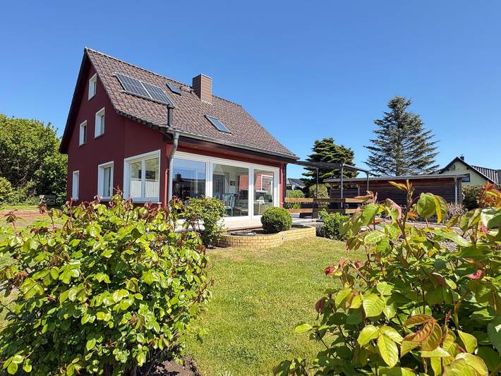 Ferienwohnung für 6 Personen, mit Garten und Seeblick sowie Terrasse - 1