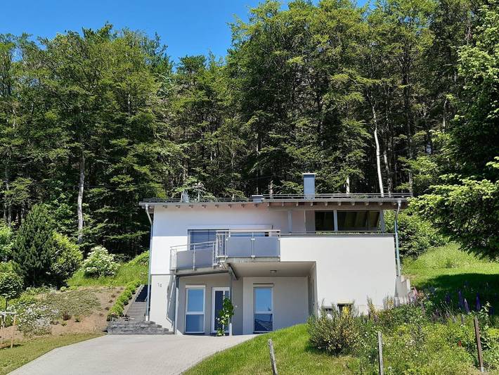Ferienhaus für 6 Personen, mit Balkon und Terrasse sowie Garten und Pool im Westerwald - 2