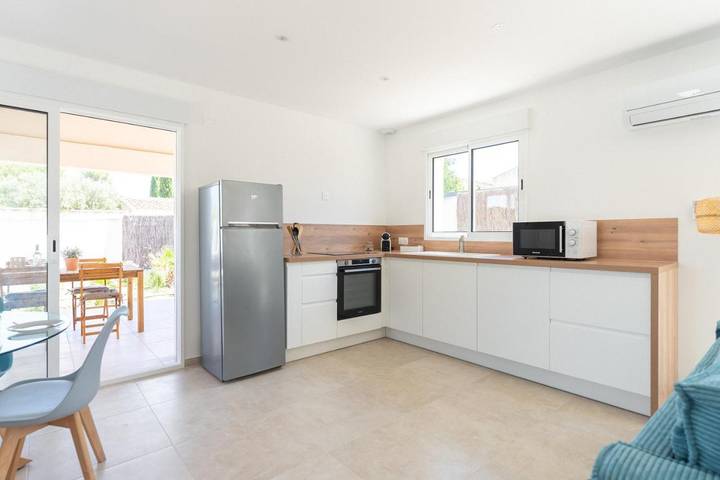 Location de vacances pour 6 personnes, avec jardin à Marignane - 4