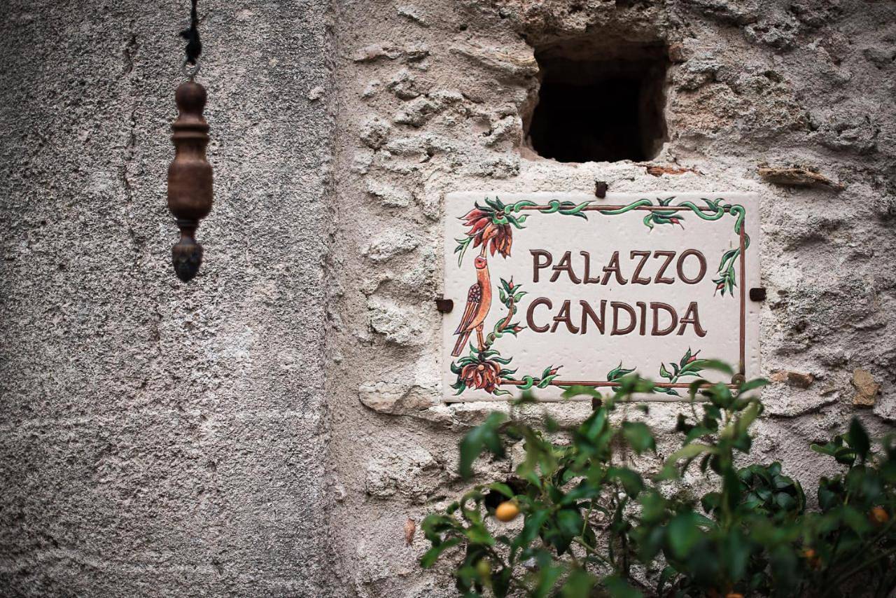 Palazzo Candida B&B in Gerace, Province de Reggio Calabria
