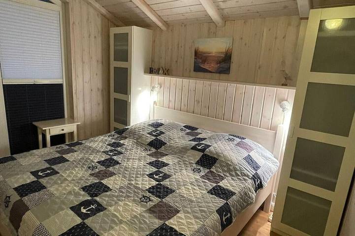 Ferienhaus für 6 Personen, mit Whirlpool und Garten sowie Sauna in Büsum-Wesselburen - 2