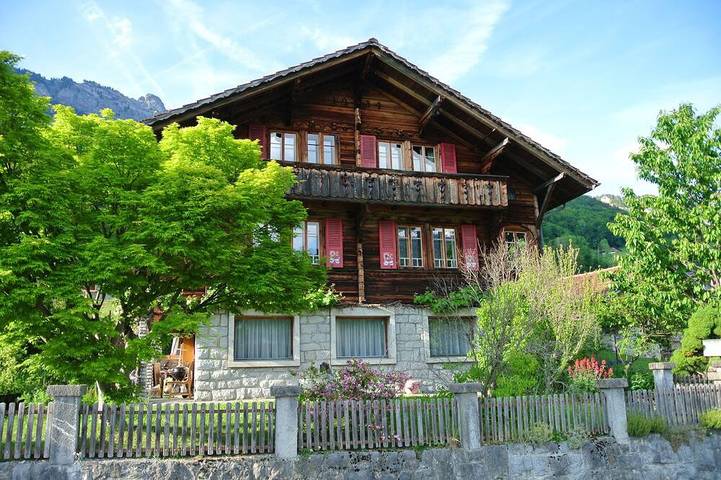 Ferienwohnung für 2 Personen, mit Garten und Sauna in Brienz