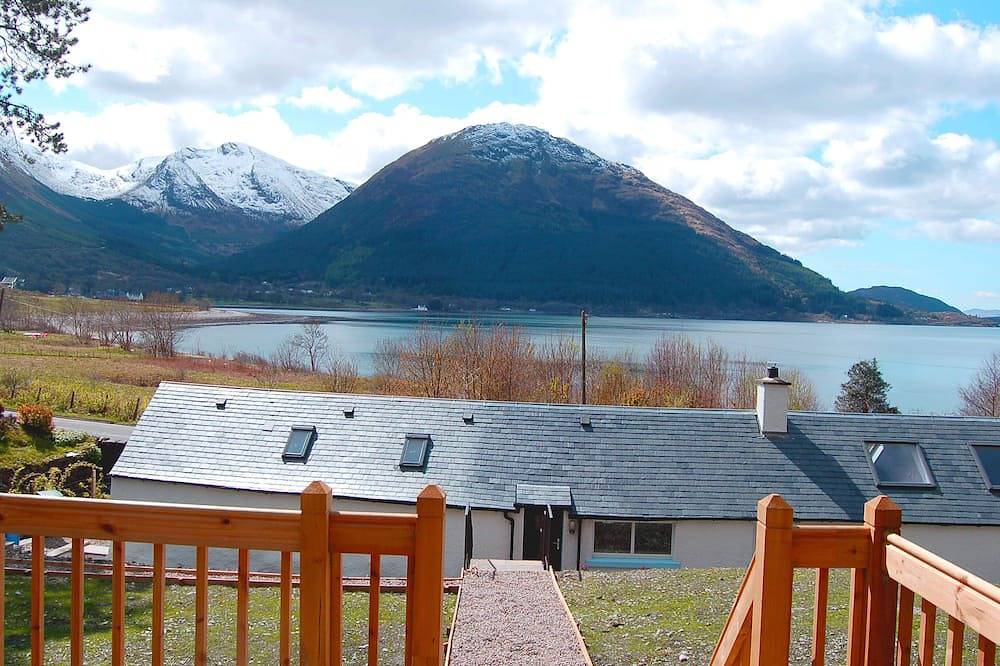 Log Cabin for 6 People in Ballachulish, Loch Linnhe