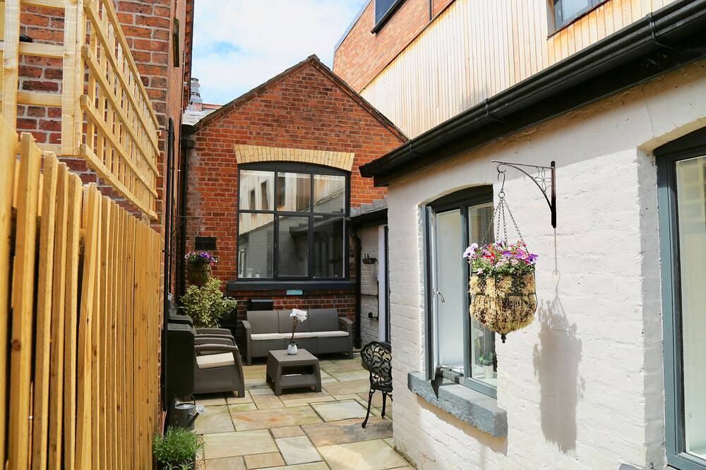 Apartment for 3 People in Chester, Cheshire