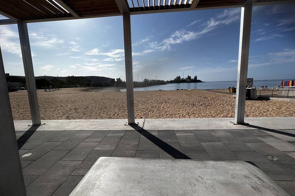Entire apartment, Lightbooking Lola Beach playa de Arguineguin in Arguineguin, Mogán