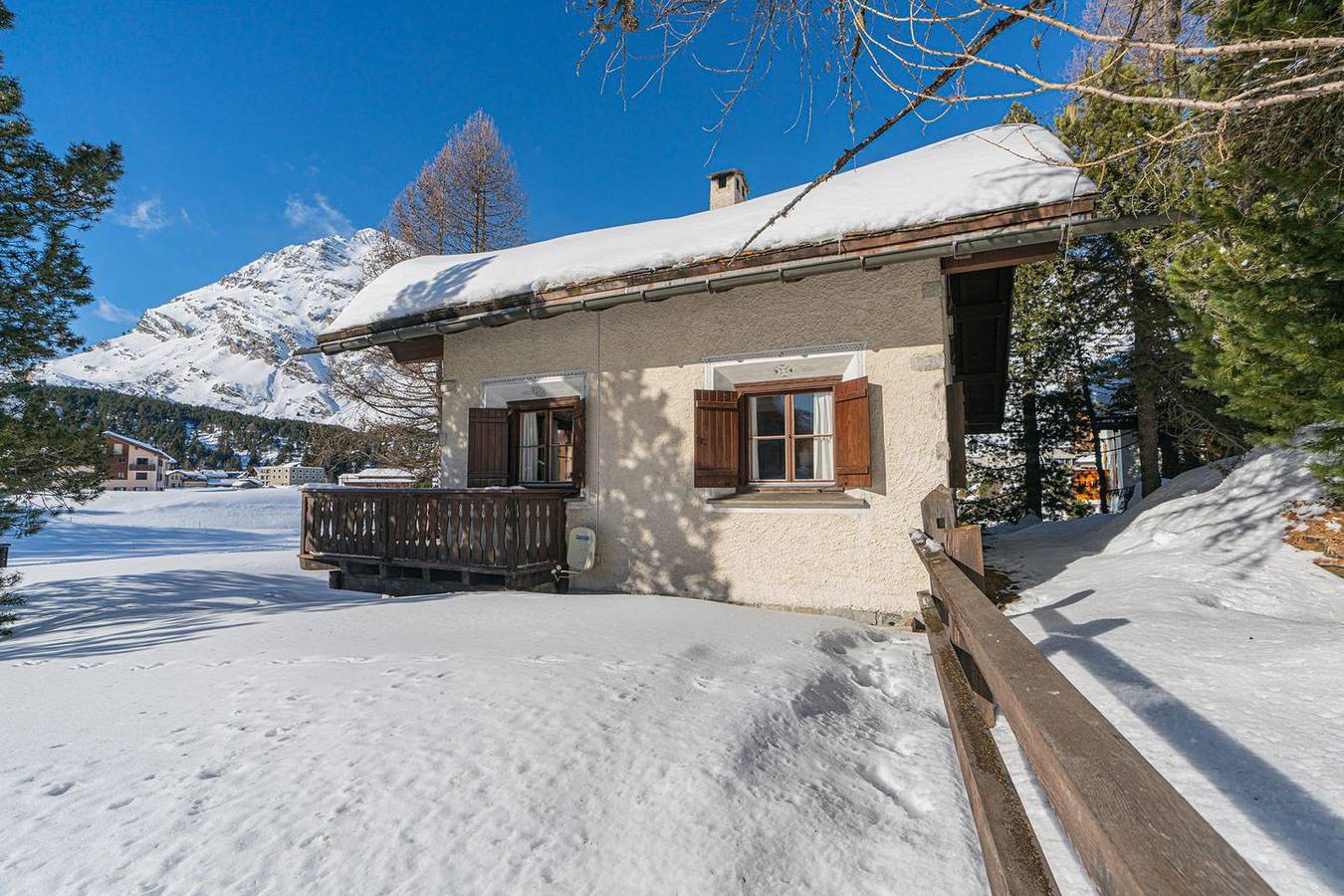 Chesa Muot Mulin – Charmantes Haus mit Garten & Weitblick in Furtschellas, Sils im Engadin/Segl