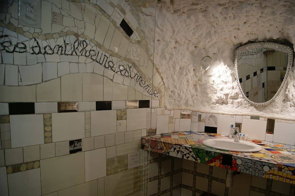 Loft troglodytique de charme au pied du Château d'Amboise in Amboise, Région de Tours