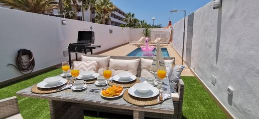 Villa for 4 People in Adeje, South Tenerife, Photo 2