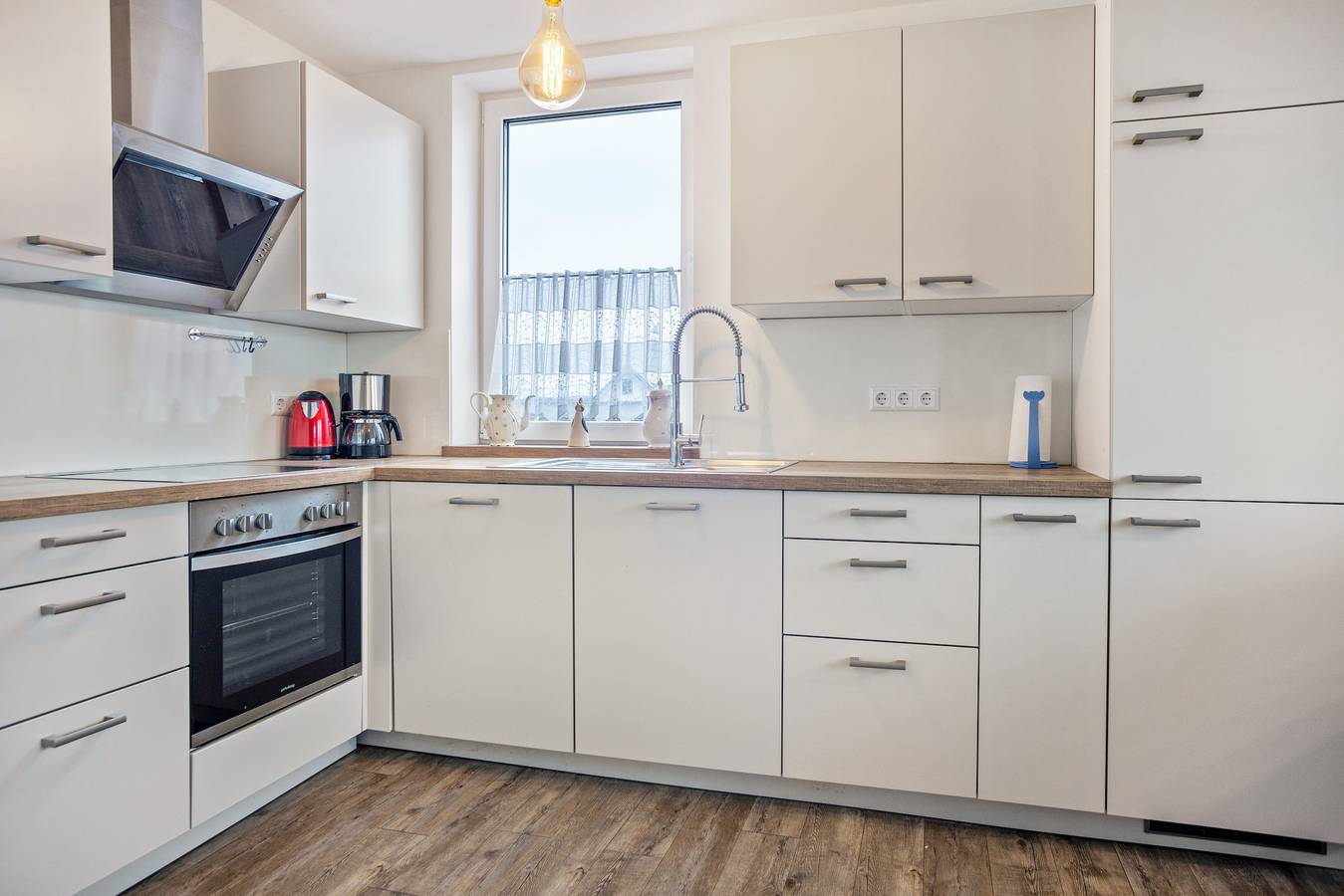 Ganze Wohnung, Apartment „Am Kappenturm“ mit Gemeinschaftsgarten, Balkon und Wlan in Hayingen, Neckar-Alb
