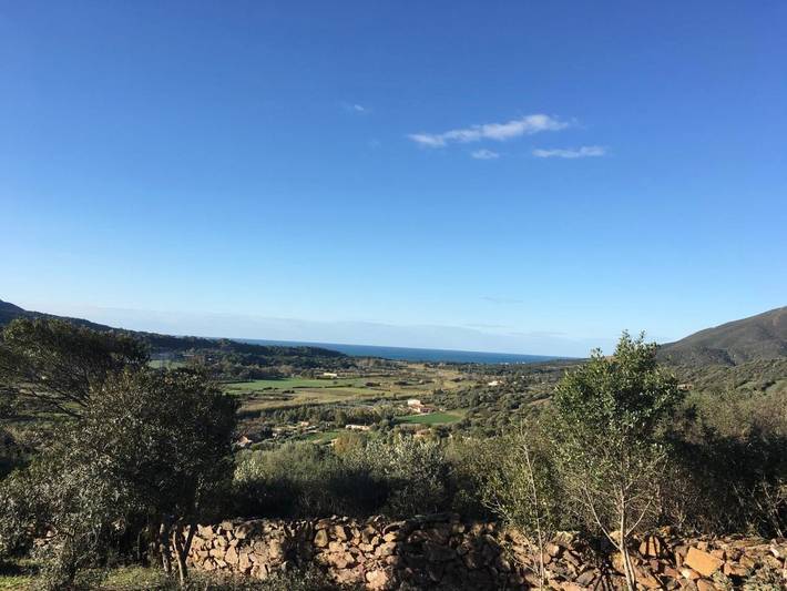 Gîte pour 2 personnes, avec jardin ainsi que terrasse et vue, animaux acceptés dans Portixeddu - 2