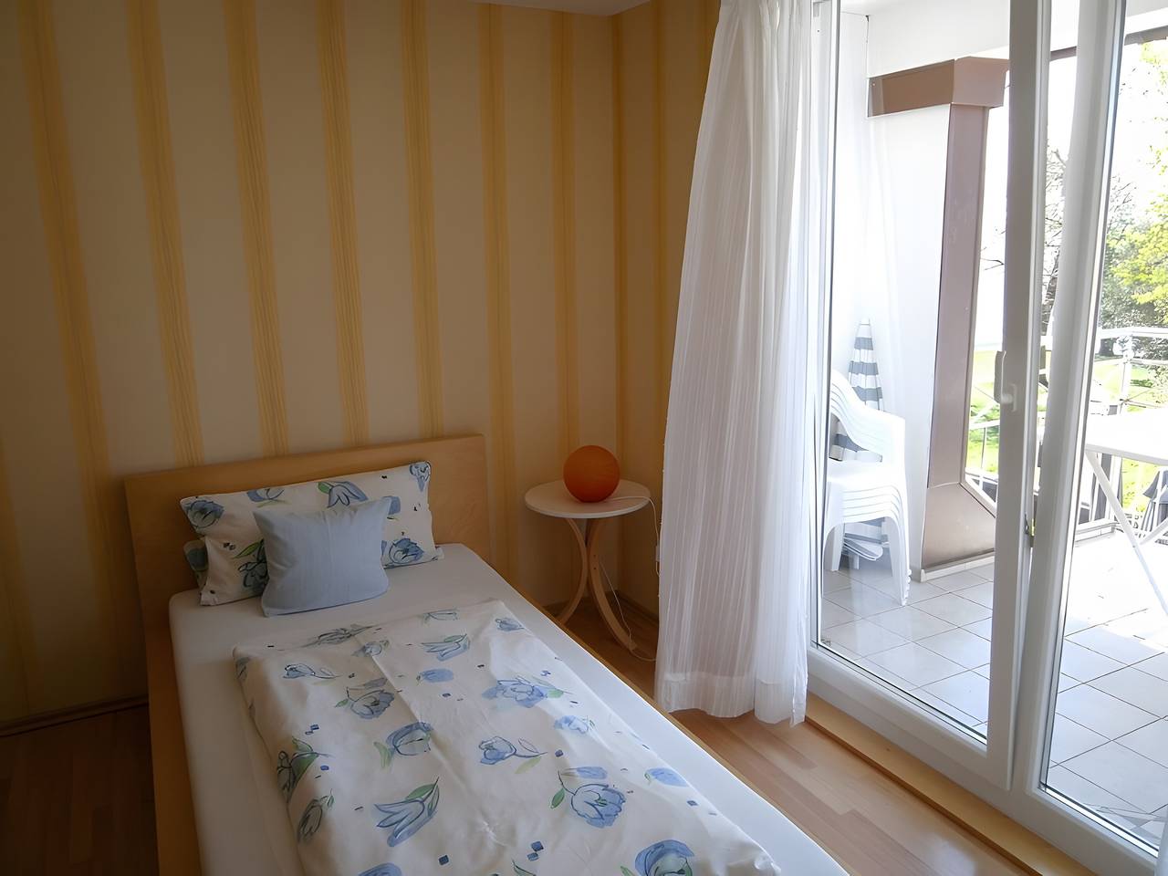 Entire apartment, Apartment '4' with Balcony and Wi-Fi in Wasserburg (Bodensee), Bavarian Swabia