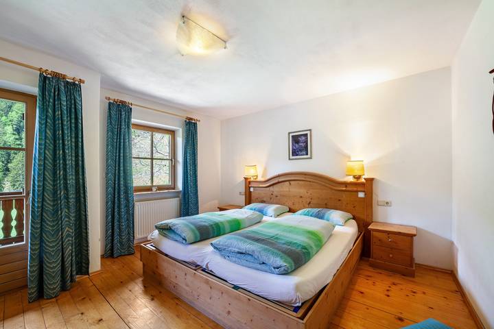 Ganze Wohnung, Ferienwohnung "Innerkaserbach" mit Bergblick und Gemeinschaftsgarten in St. Pankraz, Ortleralpen