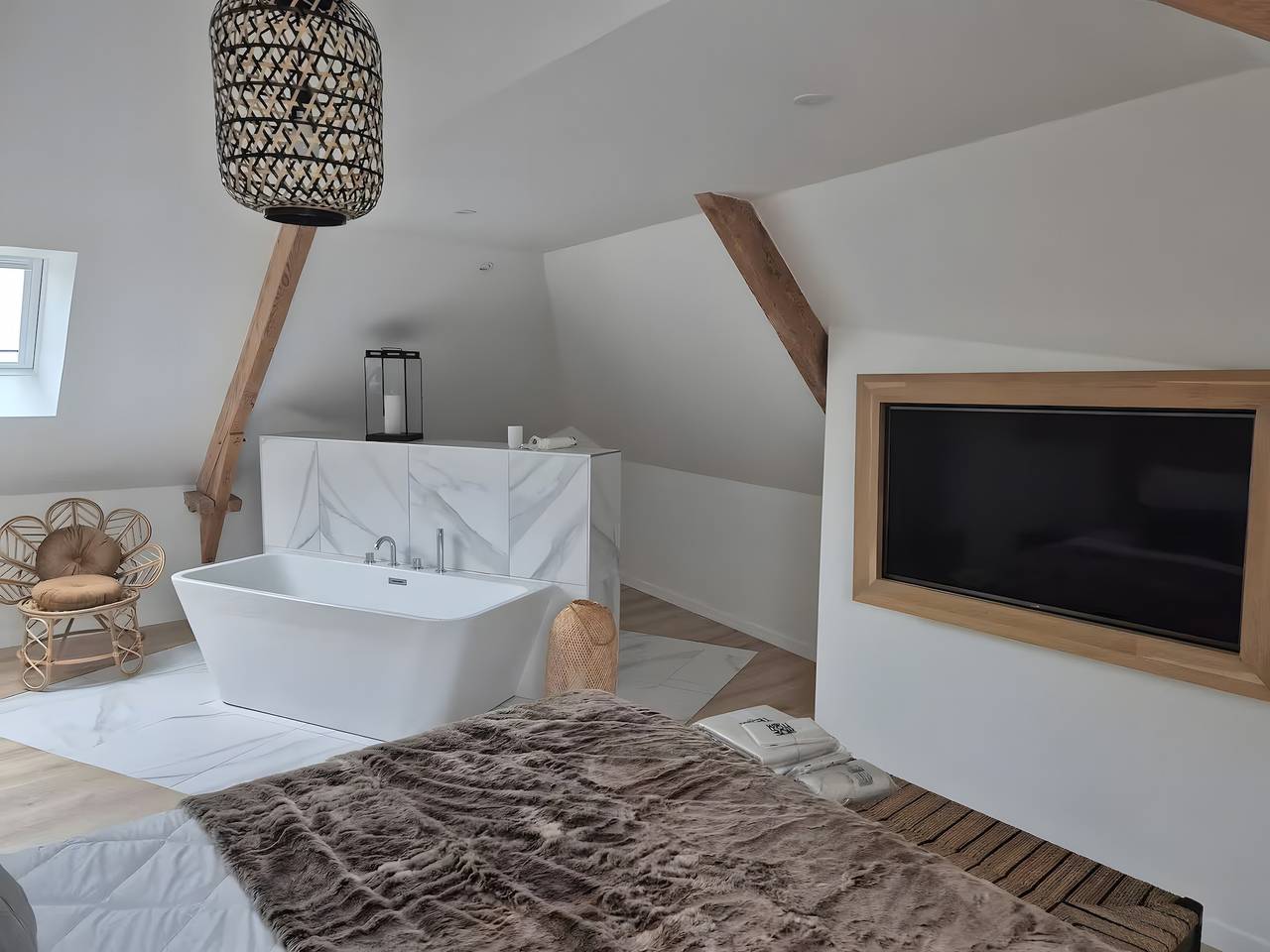 Appartement entier, Appartement d’exception 500m plage avec Wi-Fi in Batz-sur-Mer, Côte d'Amour