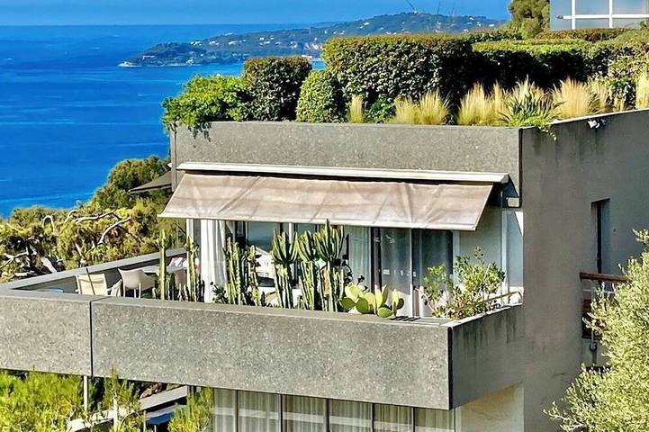 Appartement entier, Face à la Méditerranée – 2 pièces, terrasse panoramique & piscine à débordement in Cap-d'Ail, Côte méditerranéenne (France)