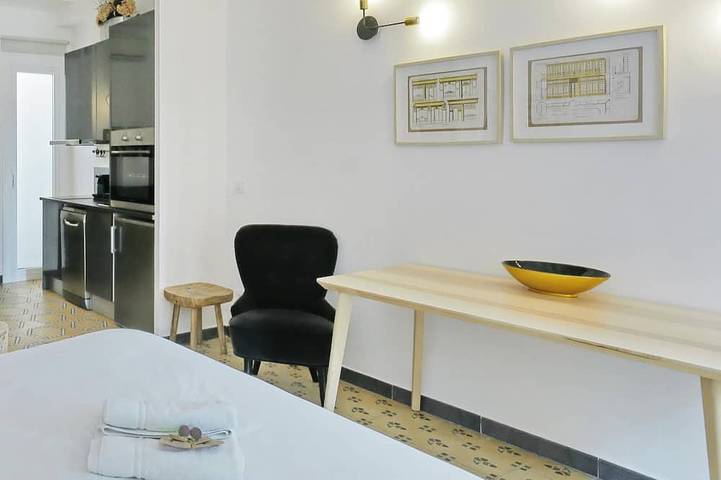 Appartement entier, Casa Nanit Apt B à proximité du Camp Nou in Hospitalet de Llobregat, L'Hospitalet de Llobregat