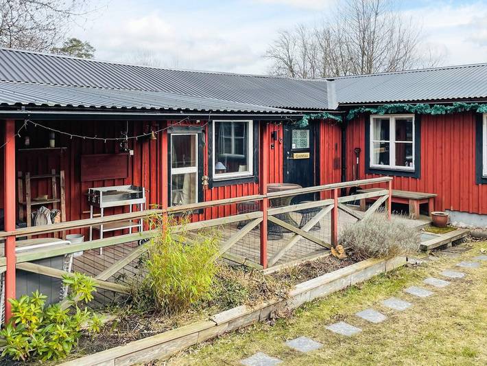Ferienhaus für 6 Personen, mit Garten und Balkon, mit Haustier
