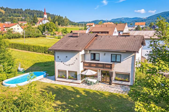 Villa Evita – Vintage House with Pool in Pohorje in Karawanken und Bachergebirge, Untersteiermark