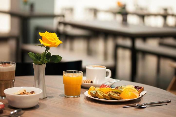 Hôtel pour 10 personnes, avec terrasse, animaux acceptés à Stuttgart - 2