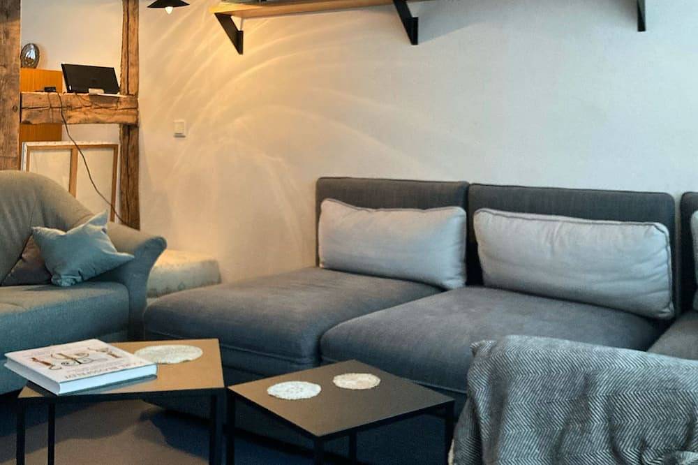 Gemütliches Ferienhaus mit Naturgarten, gut ausgestatteter Küche und Wlan in Bad Wilsnack, Prignitz