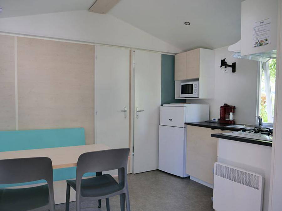 Camping La Bourgnatelle - Mobile home 4 persons - Loggia in Bretenoux, Lot