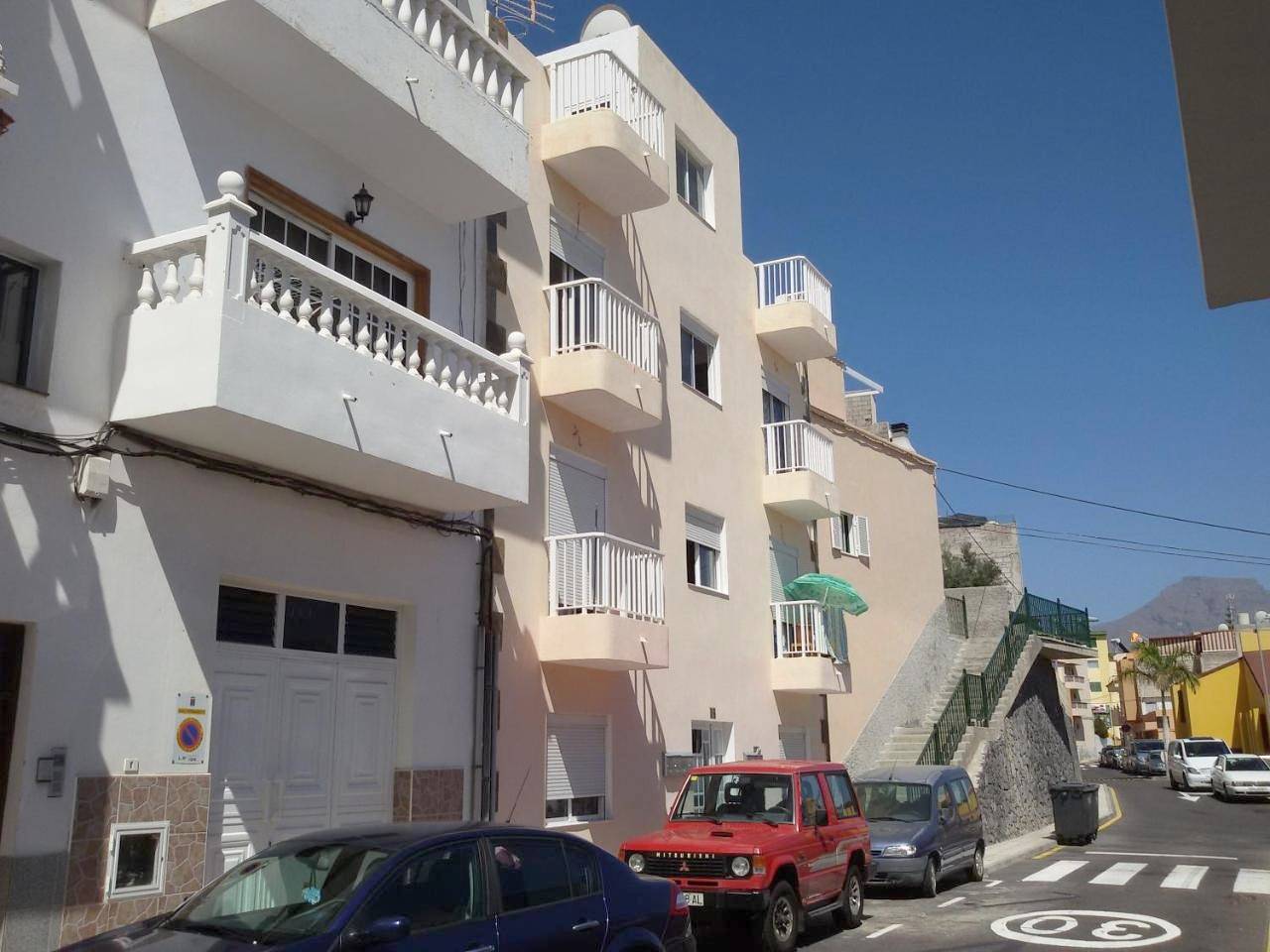 Appartement entier, Twin Room with Shared Bathroom in Adeje, Tenerife du Sud