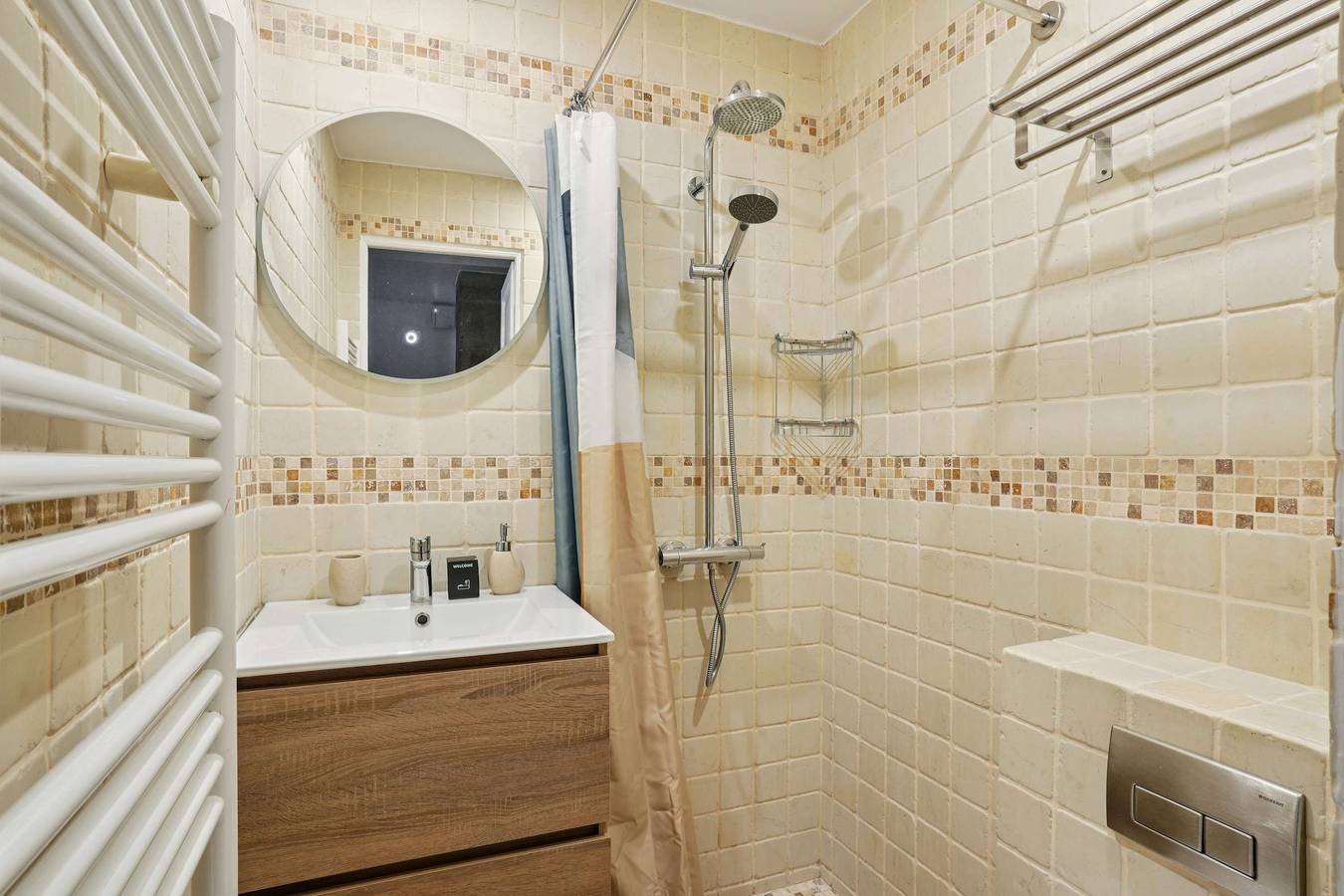 Studio entier, Cosy 2P studio in the heart of Paris - Bastille in Paris, Île de France