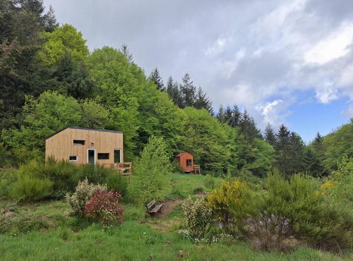 Camping pour 2 personnes, avec piscine ainsi que jardin et terrasse dans la Loire - 2