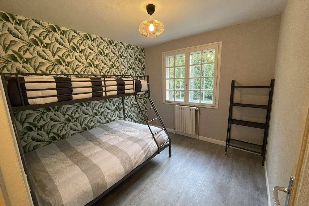Maison 21 couchages, piscine intérieure chauffée, Padel a 3mn, 1h de paris in Belleu, Aisne