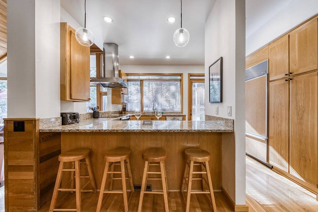 Vacation House for 14 Guests in Black Butte Ranch, Oregon