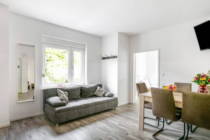 Ferienwohnung für 9 Personen in Mariendorf Berlin