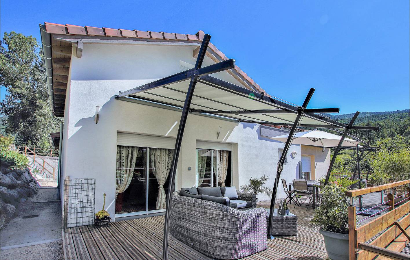 Mountain View Apartment - Baby Bed, WiFi, Parking, Garden. in Espenel, Die region