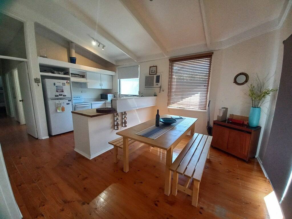 Sammy's Retreat Beach Holiday House in Stansbury, Yorke Peninsula Council