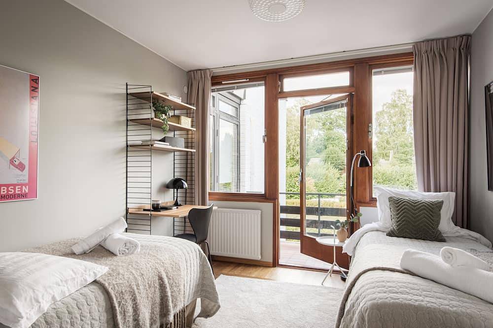 540 m 2 Luxus-Design-Haus am See mit Pools in Tyresö, Schwedische Ostsee