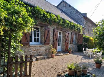 Gîte pour 7 personnes, avec terrasse à Champeaux