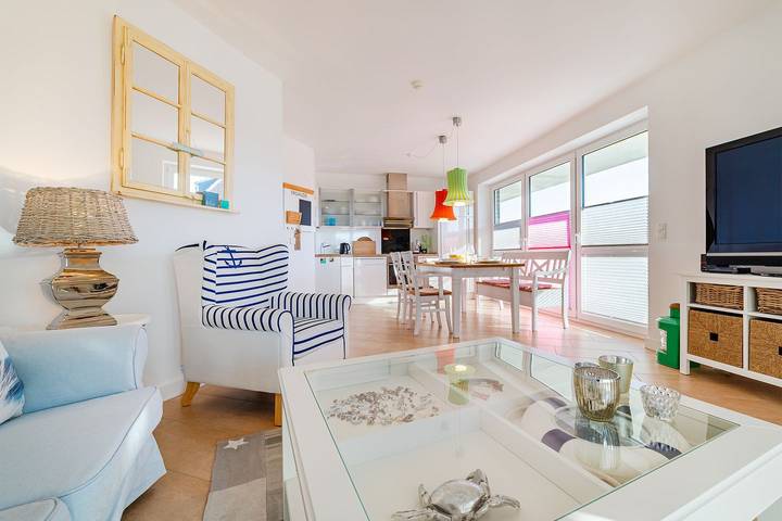 Ferienwohnung für 4 Personen, mit Terrasse in Krummhörn