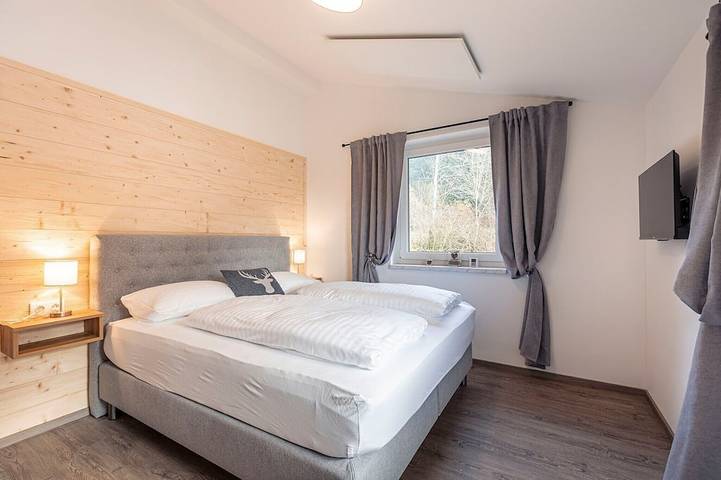 Chalet für 8 Personen, mit Garten und Whirlpool in Landkreis Straubing-Bogen - 3