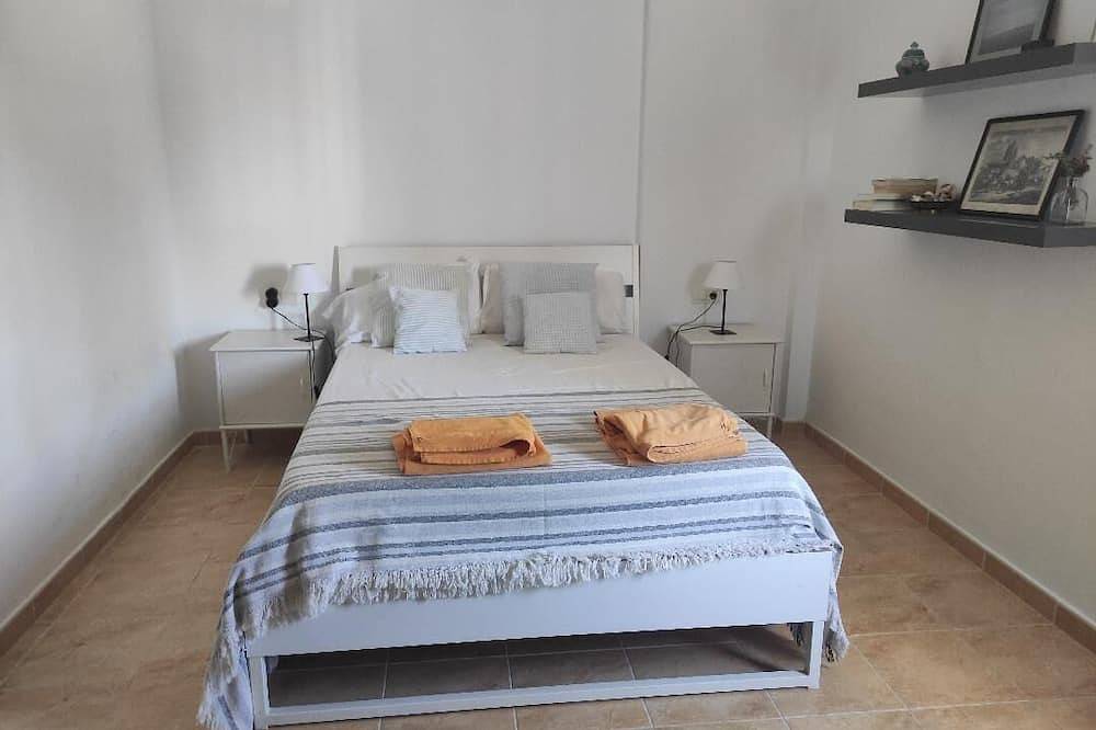 Beautiful Duplex with a patio in Alcalá de los Gazules, Los Alcornocales