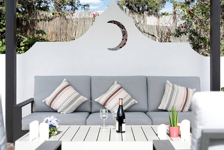 Villa la Luna La Casita – Loft con Piscina Compartida y Terraza en Vejer, Cádiz in Vejer de la Frontera, Costa de la Luz