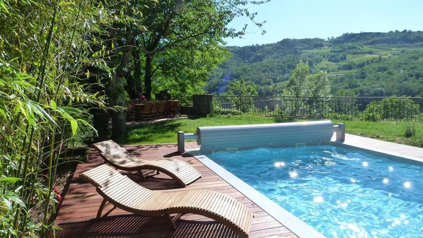 Location de vacances pour 15 personnes, avec jardin ainsi que piscine et vue à Valady - 2