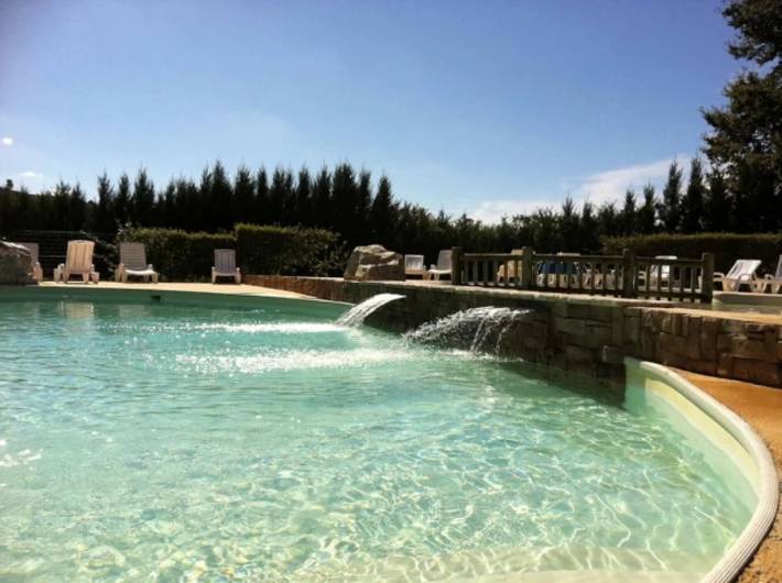 Glamping for 4 people, with children pool in Dordogne