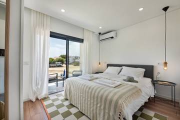 Gîte pour 2 personnes, avec piscine et balcon à Cabanas de Tavira