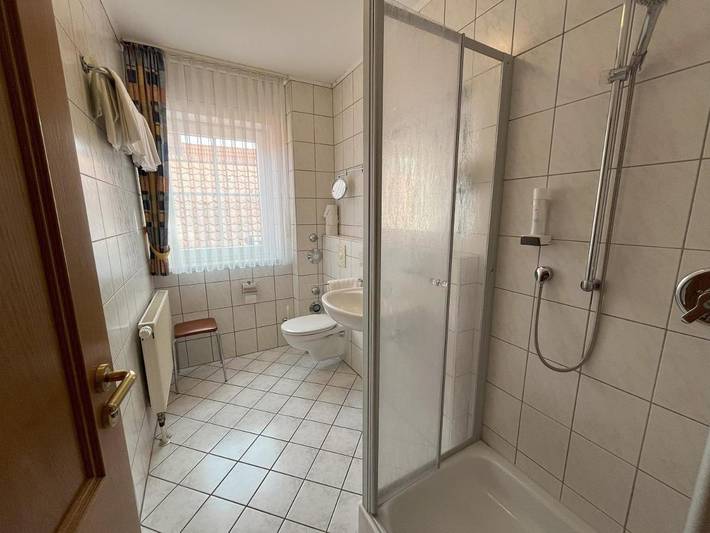 Ferienwohnung für 3 Personen, mit Balkon und Terrasse sowie Garten in Fränkisches Seenland - 4
