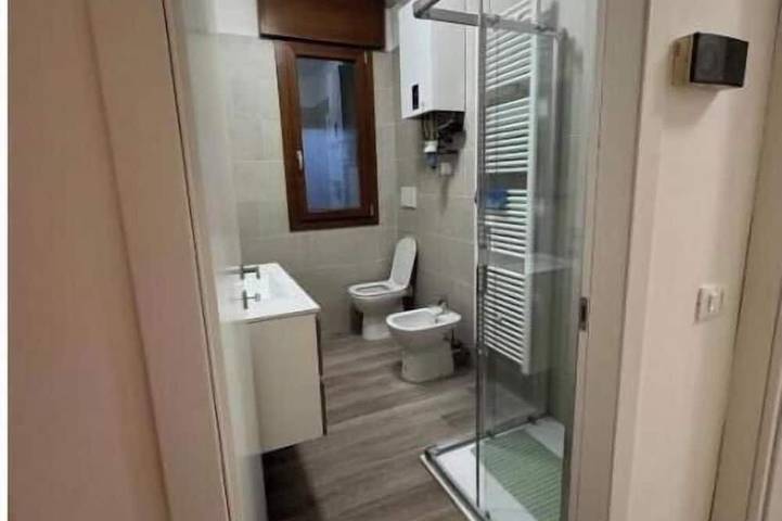 Ganze Wohnung, Great location with parking, and easily accessible from the airport too! in Treviso, Treviso Provinz