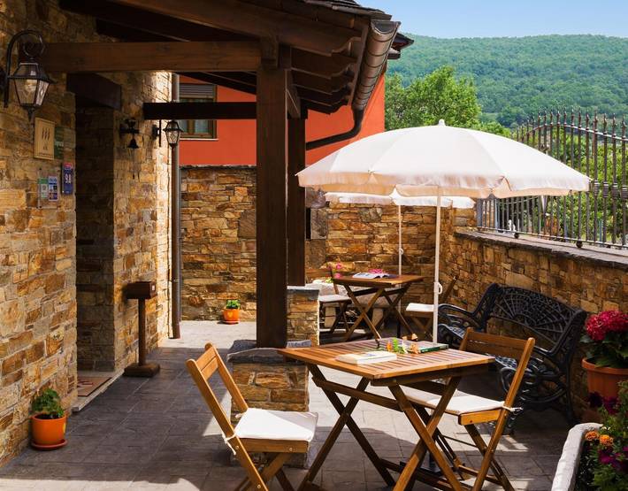 Casa rural con piscina para 2 personas, con Jardín en Eo-Navia - 2
