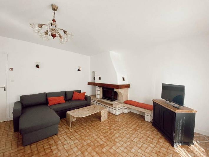 Location de vacances pour 6 personnes, avec terrasse et jardin à Josse - 2