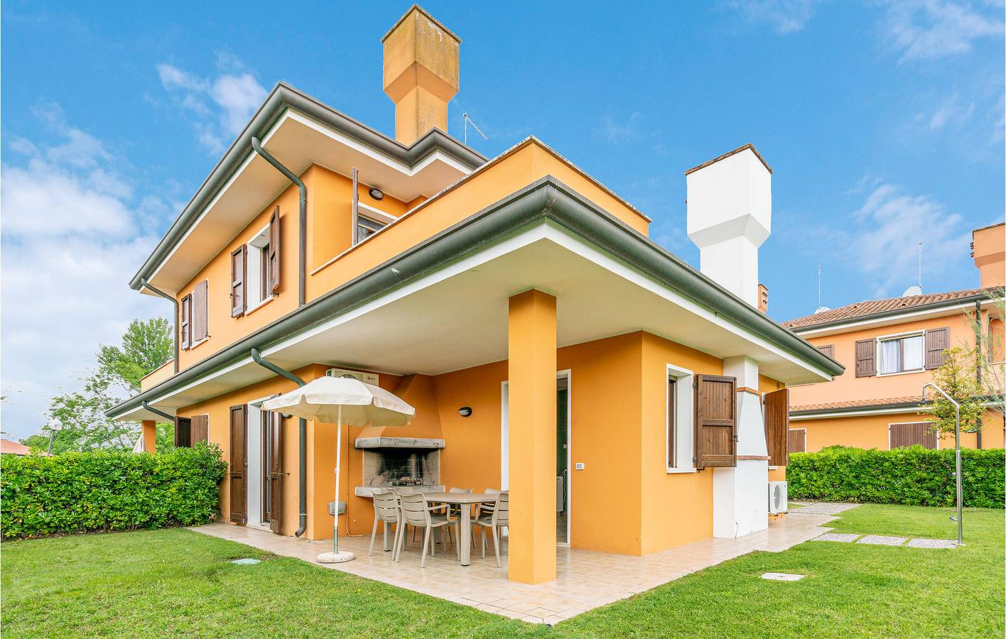 Appartamento sulla spiaggia con AC, piscina e cucina in Albarella, Polesine